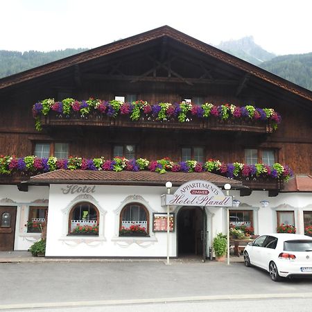 Hotel Garni Pfandl Neustift im Stubaital Exterior foto