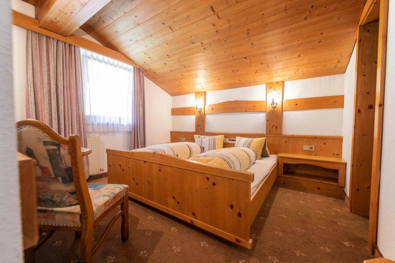 Hotel Garni Pfandl Neustift im Stubaital Exterior foto
